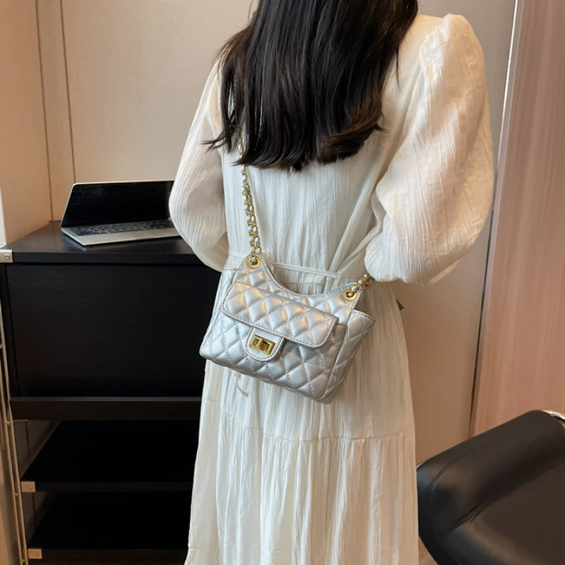 

Женская сумка-Кроссбоди с цепочкой, в Корейском стиле