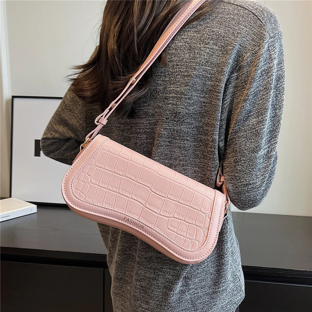 

Toptrends Crocodile Pattern Underarm Shoulder Bags For Women 2023 Luxury Designer Square Crossbody Bag PU Leather Girls Handbags