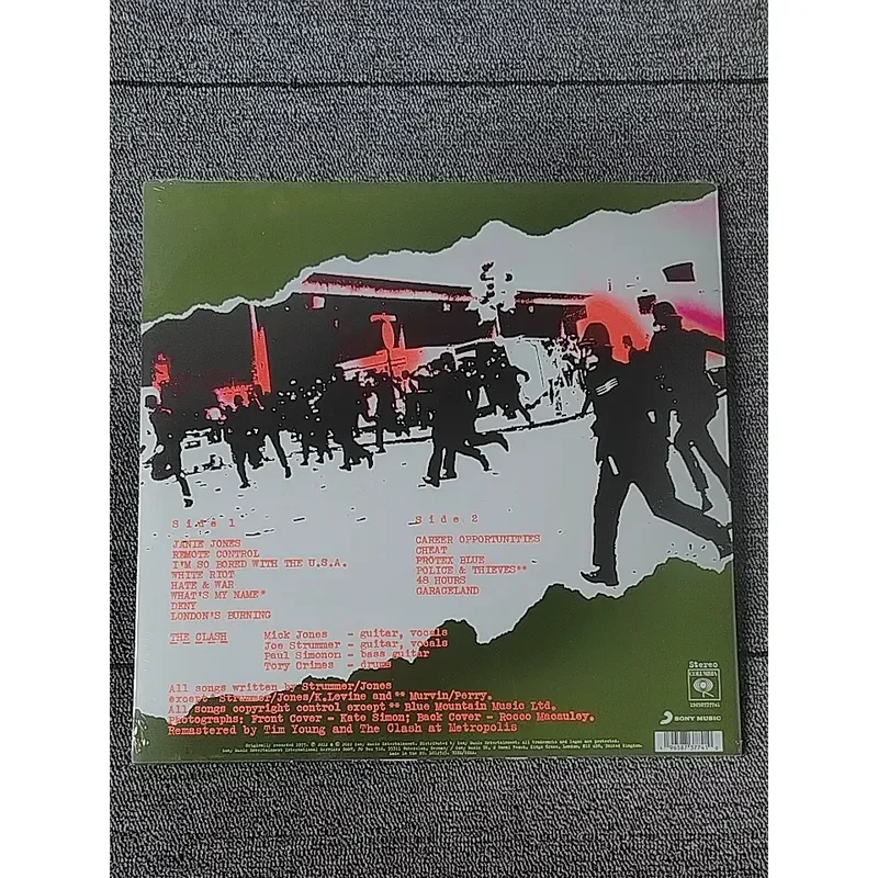 Фото День национального альбома The Clash 2022: прозрачная розовая виниловая пластинка для проигрывателей винила №3