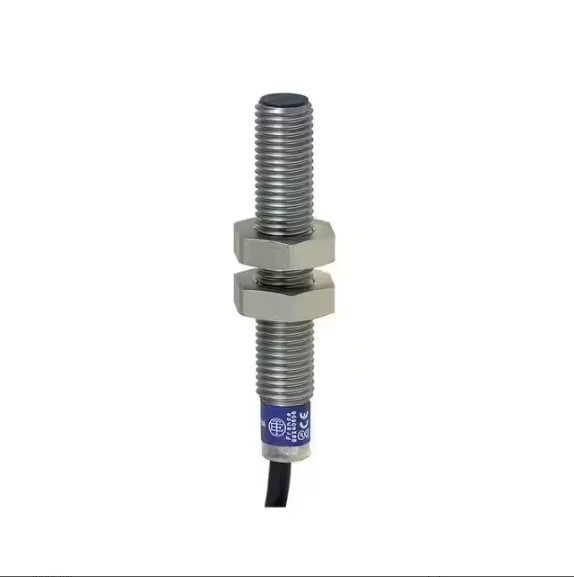 

Original waterproof inductive proximity sensor INDUCTIVE SENSOR 48VDC 200MA XS XS1M18KP340