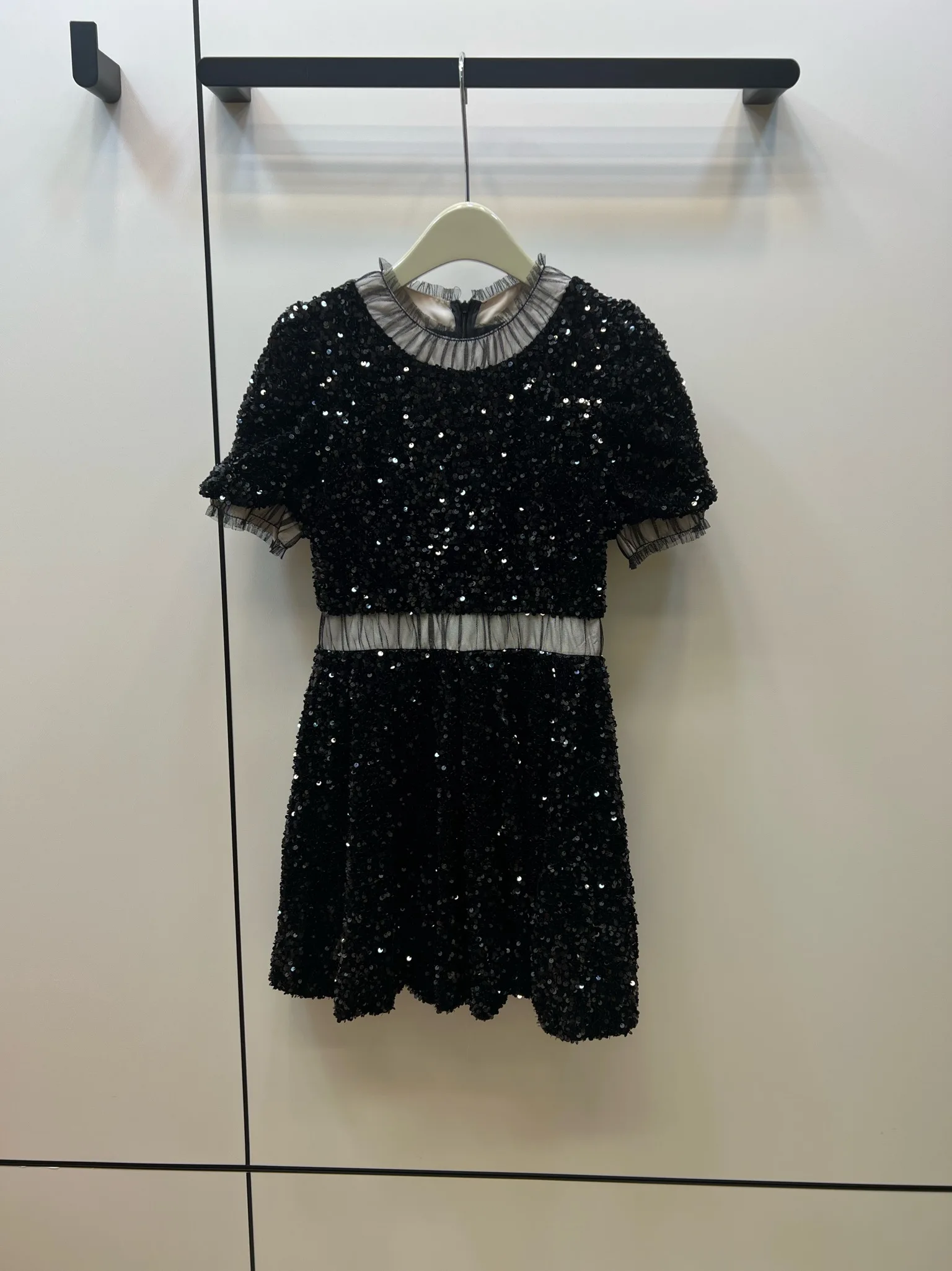 New mesh lace sequin dress bubble lace short-sleeved bract skirt design cute sweet girl temperament