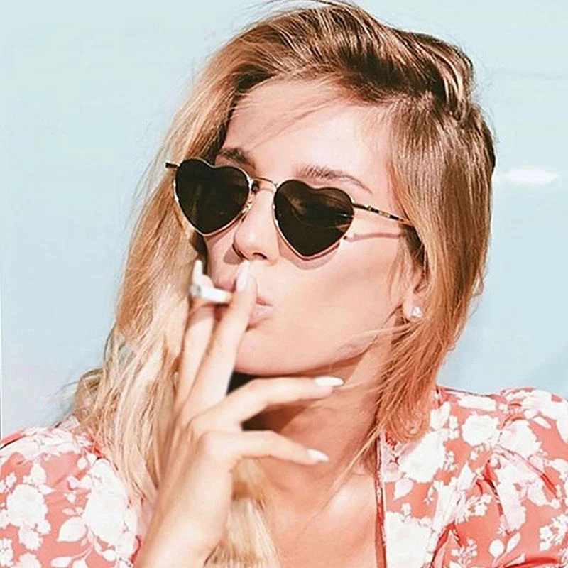 

Women Fashion Gradient Heart-shaped Lenses Sunglasses Goggles Female Eyewear UV400 Shades Metal Women Girls Cool Sunglasses