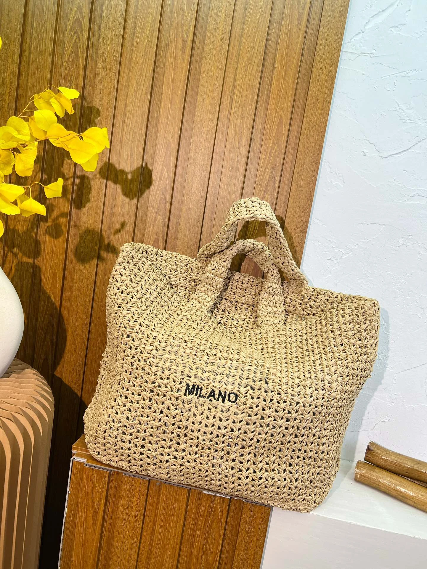 

P remium version: hand-woven oversized tote bag, raffia beach bag, shopping bag