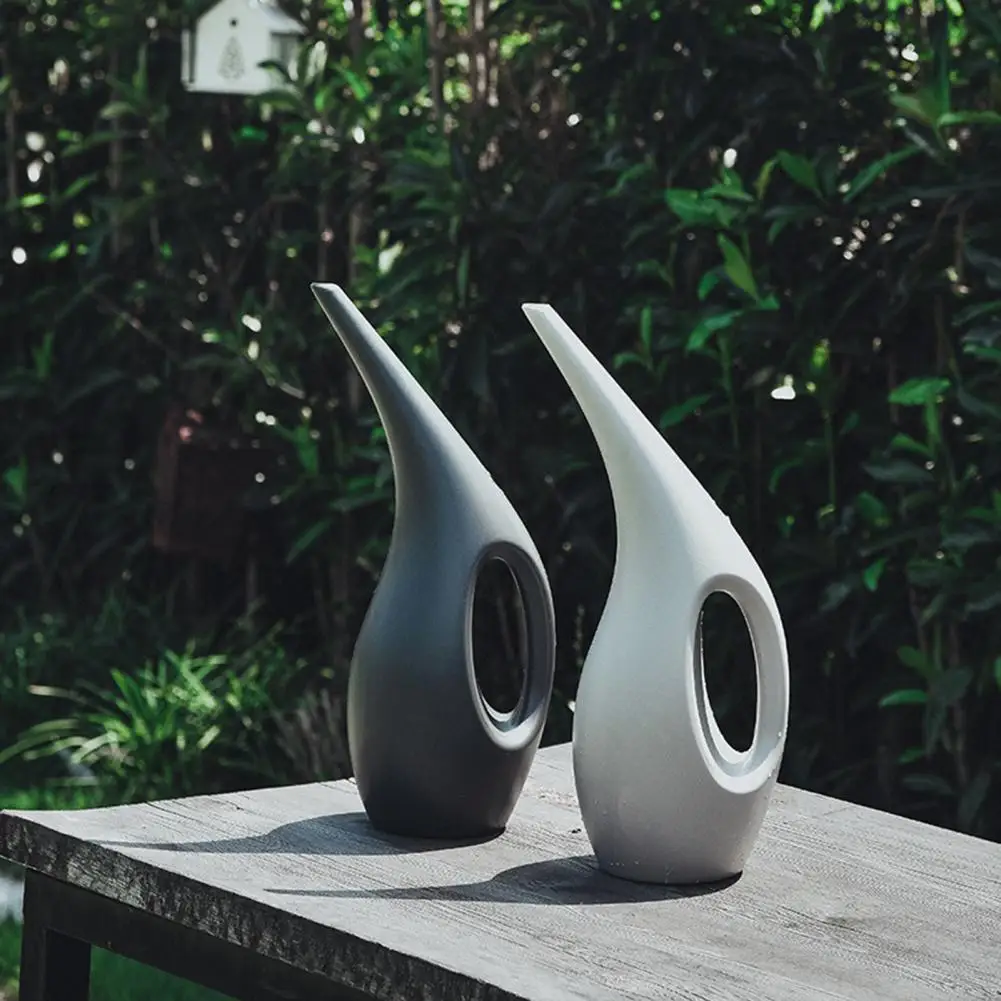 

1.5L Watering Can Plant Watering Bottle Long Spout Plastic Decorative Creative Plant Bottle Flower Can Gardening Accessories