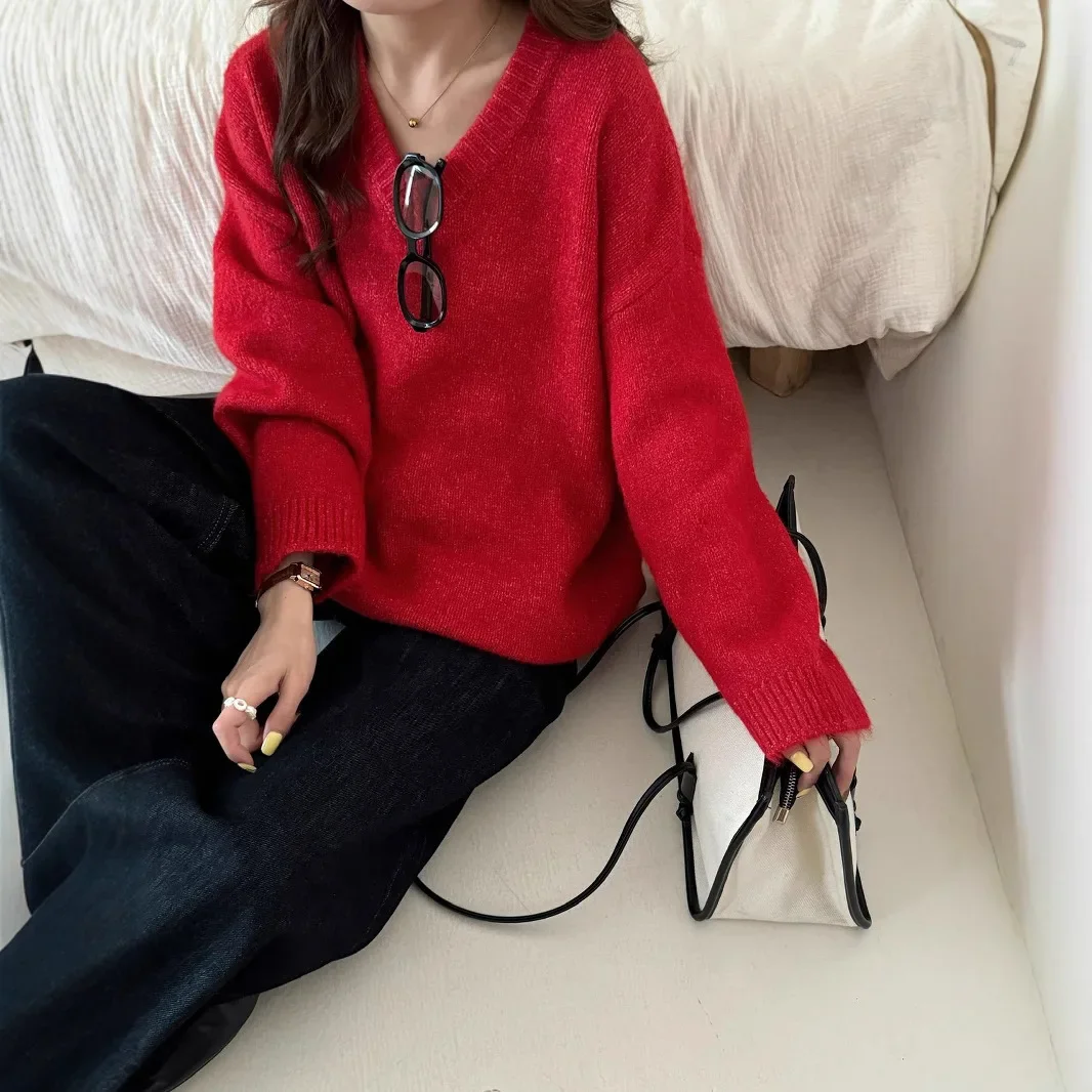 2024 женский зимний свитер с длинными рукавами и v-образным вырезом нежный