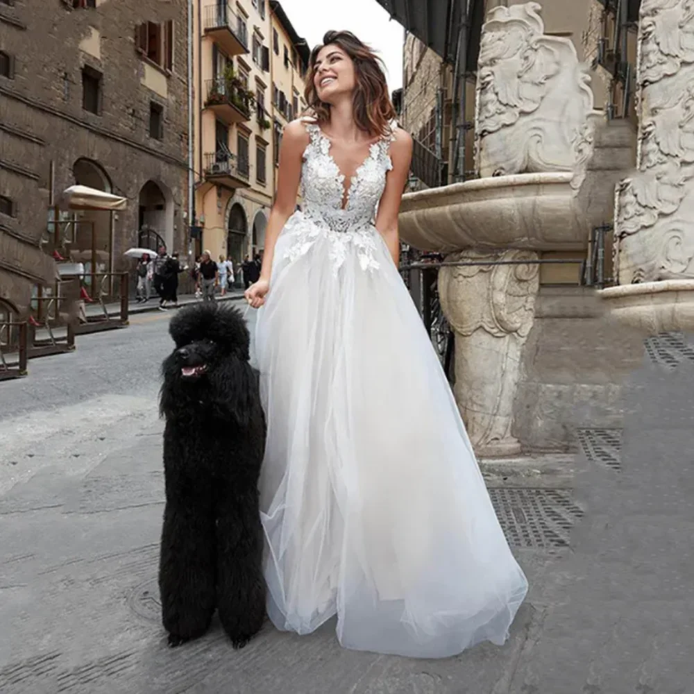 Платье Свадебное ТРАПЕЦИЕВИДНОЕ с глубоким V-образным вырезом без рукавов