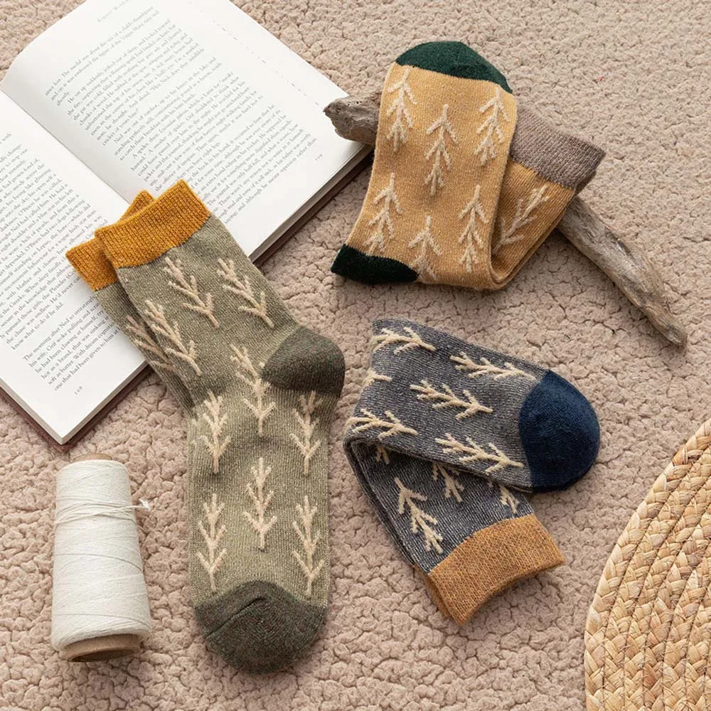 

Comfortable Soft Autumn Winter Middle Tube Girls Tree Knitted Women's Socks Wool Socks