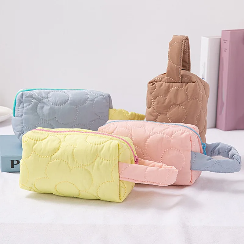 

Новые корейские стеганые косметички Ins для женщин 2023, модная вместительная Хлопковая сумка для хранения косметики, красивый чехол для девочек