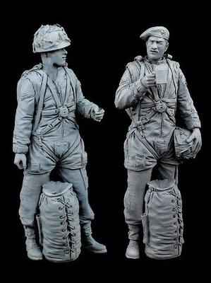 

1/35 Ratio Die-casting Resin Made Of British Air Force Paratroopers 2 Figures Unpainted