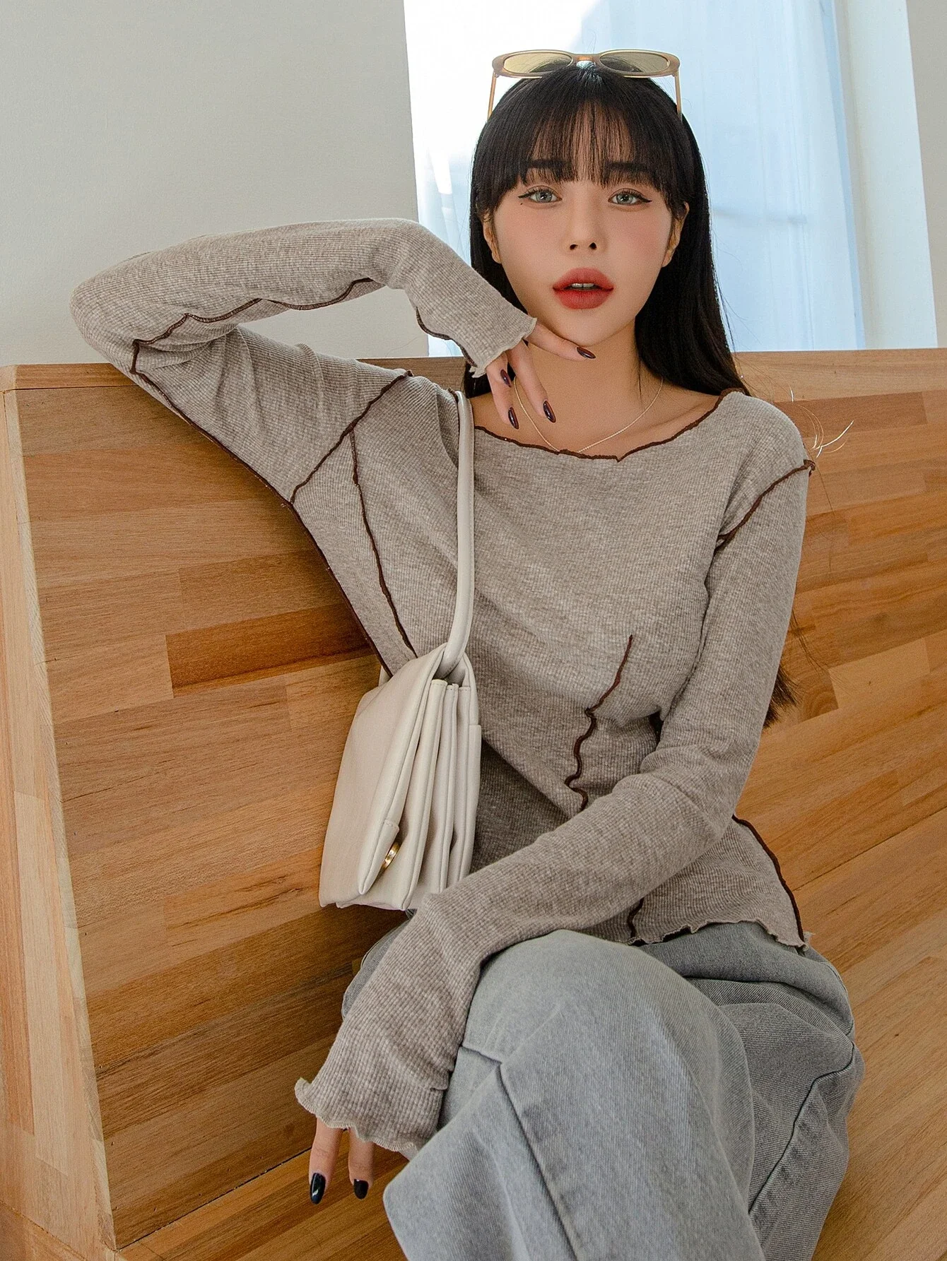 

Top-stitching Lettuce Trim Tee