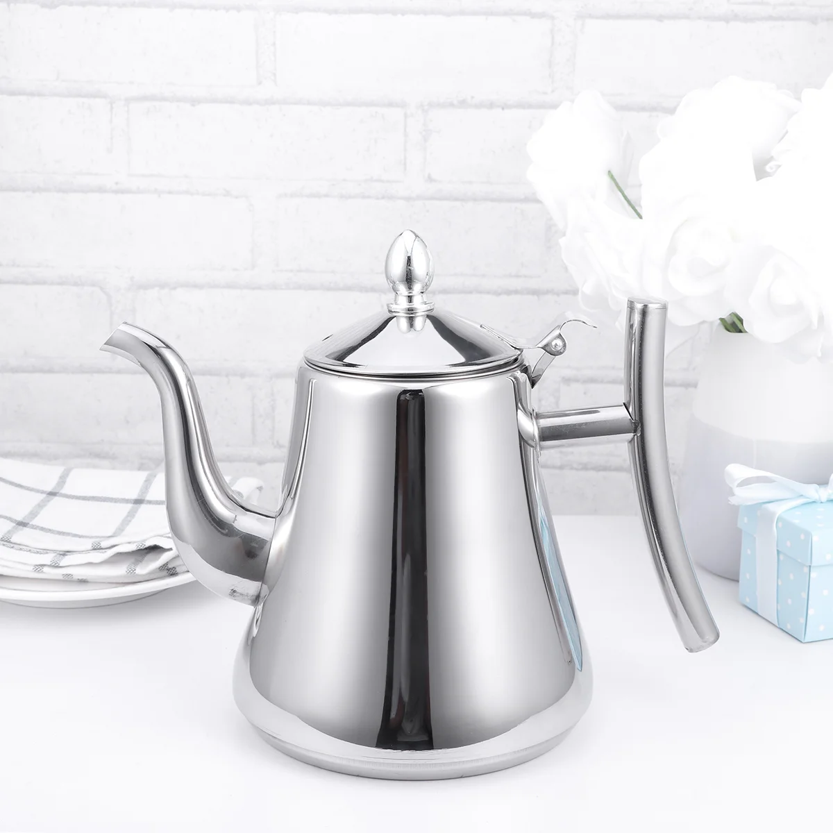 

Stainless Steel Tea Pot Water Kettle Tea Kettle with Strainer for Home Restaurant (Natural Color)