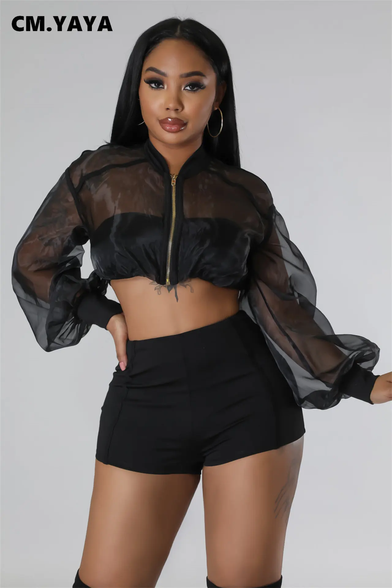 Модный женский комплект CM.YAYA на молнии укороченный топ и шорты с