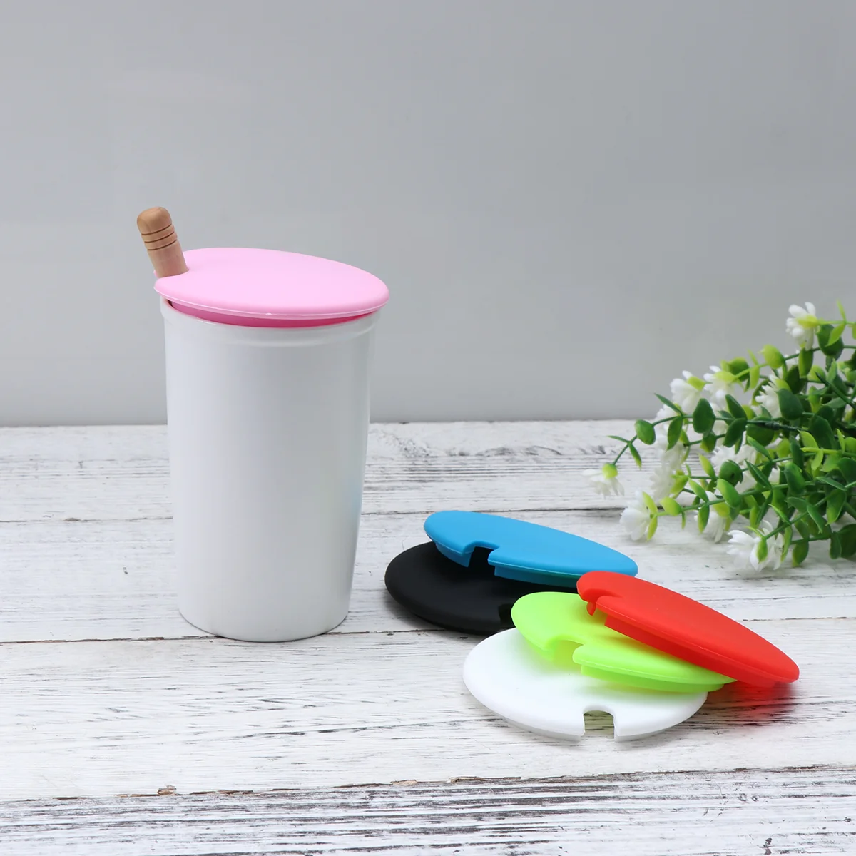 

6pcs Silicone Coffee Cup Lids with Gap Mug Cover Reusable Water Bottle Lid (Mixed Colors)