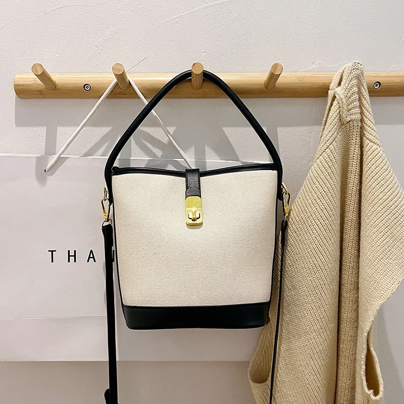 Высококачественная сумка через плечо с пряжкой из искусственной кожи новинка 2024