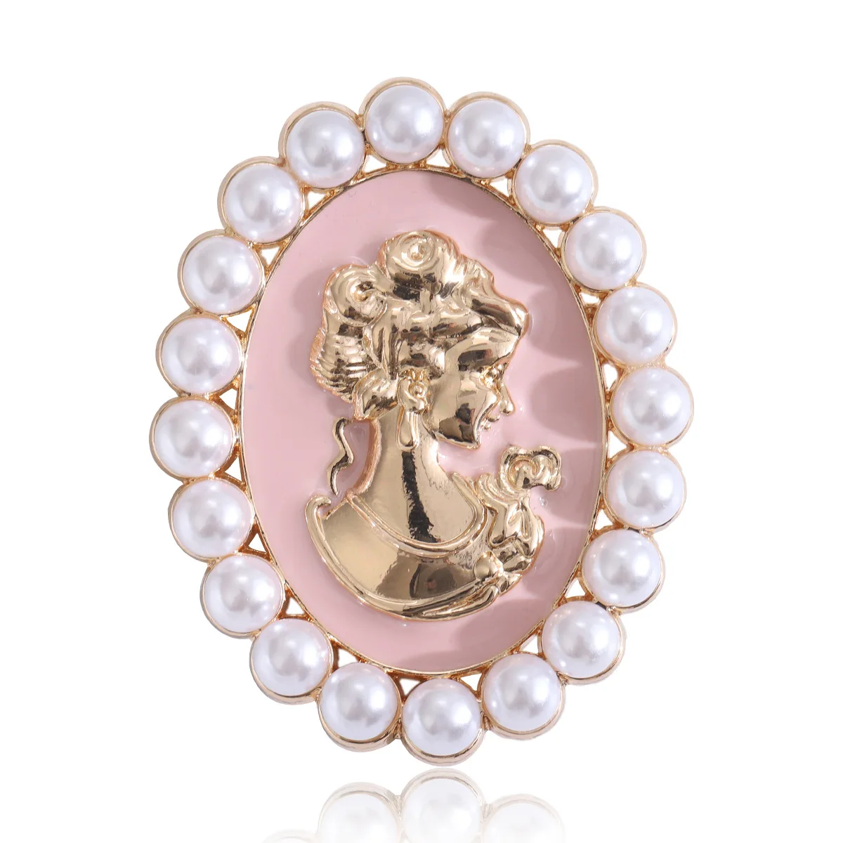 

Vintage Pearl Beauty Head brooch