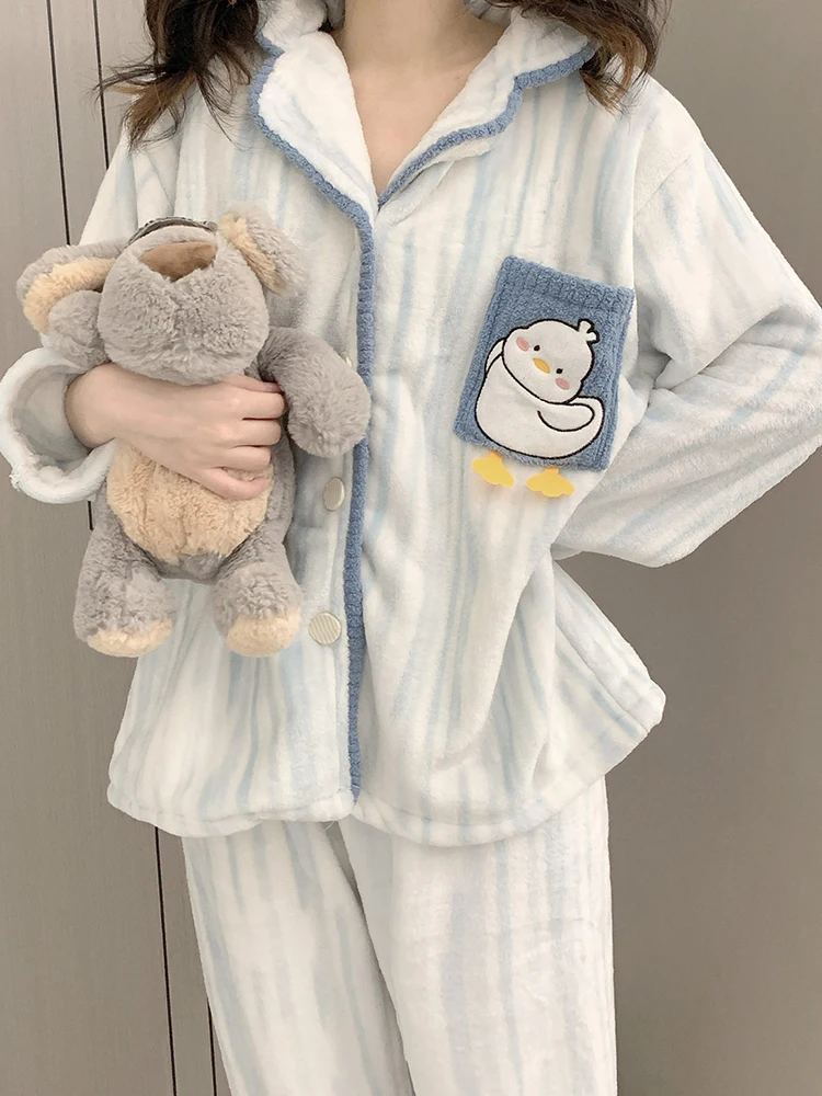 Новинка 2024 женские пижамы на осень и зиму утепленный коралловый флис безопасный