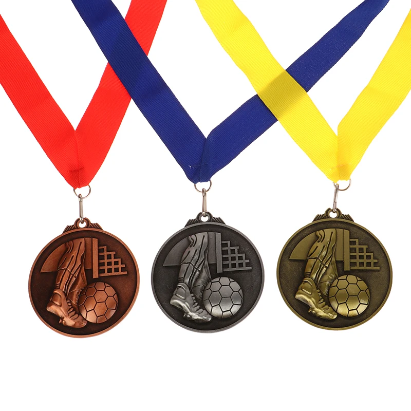 1 шт. Золотая Серебряная бронзовая награда медаль победитель награда футбольный конкурс награды медаль для сувенира подарок спортивные детские игрушки 1 шт. Золотая Серебряная бронзовая награда медаль победитель награда футбольный конкурс награды медаль для сувенира подарок спортивные детские игрушки