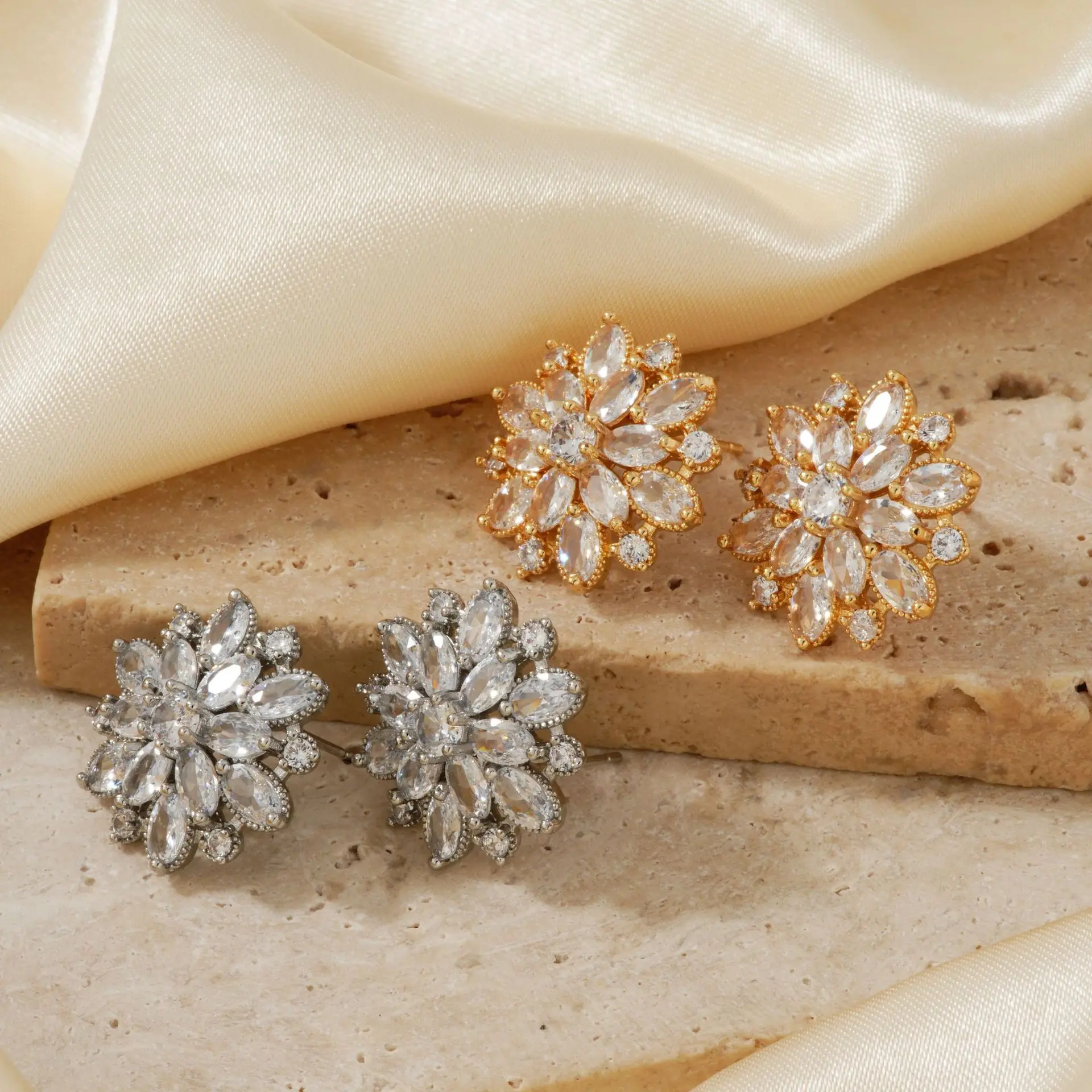 WAKA S925 Серебряная булавка с кристаллами и бриллиантами серьги-снежинки женская