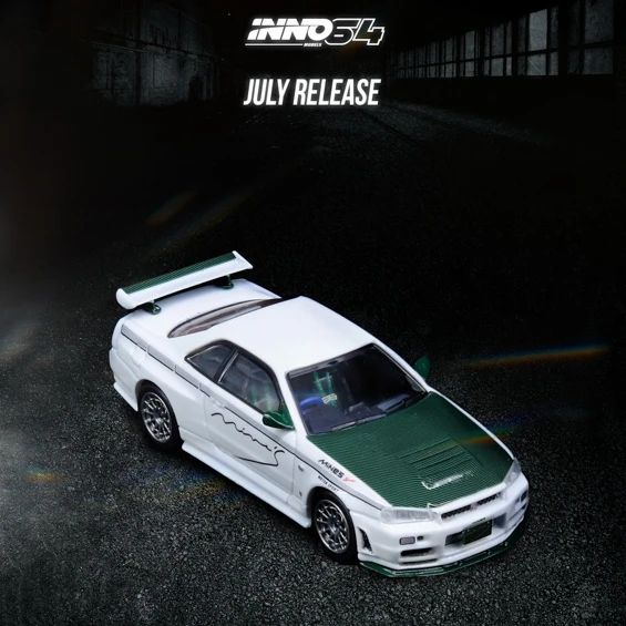 Модель автомобиля INNO 1:64 Nissan SKYLINE GTR R34