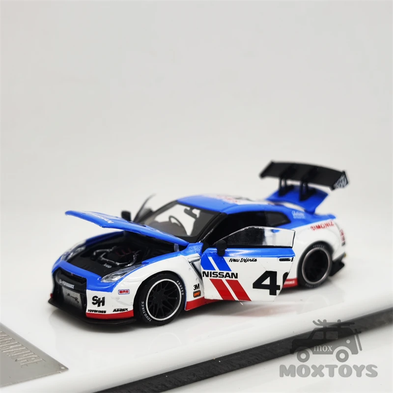 

Модель автомобиля PGM 1:64 LBWK GTR R35 BRE 46, полностью отлитый под давлением
