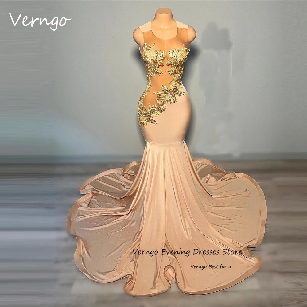 

Платье женское вечернее с юбкой-годе, круглым вырезом и вышивкой