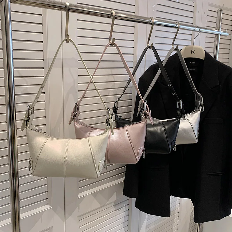 

Fashion Shoulder bag French High-grade Delicate Unique Niche Design Simple popular skew across spring and summer everything cool