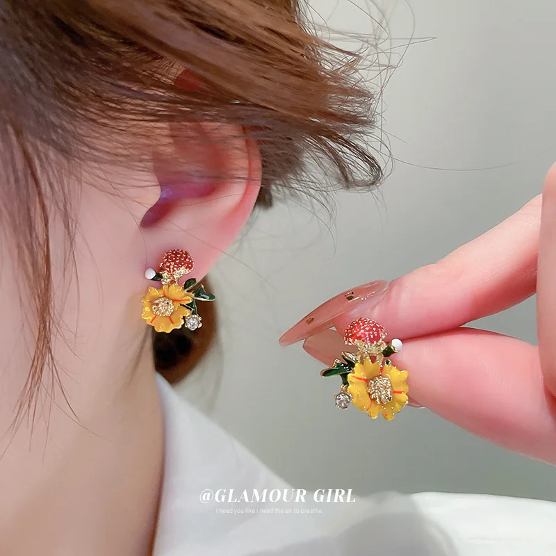 Silver Needle Oil Dripping Diamond Orange Flower Earrings Small Fresh Sweet Mori Niche Design Ins Wind