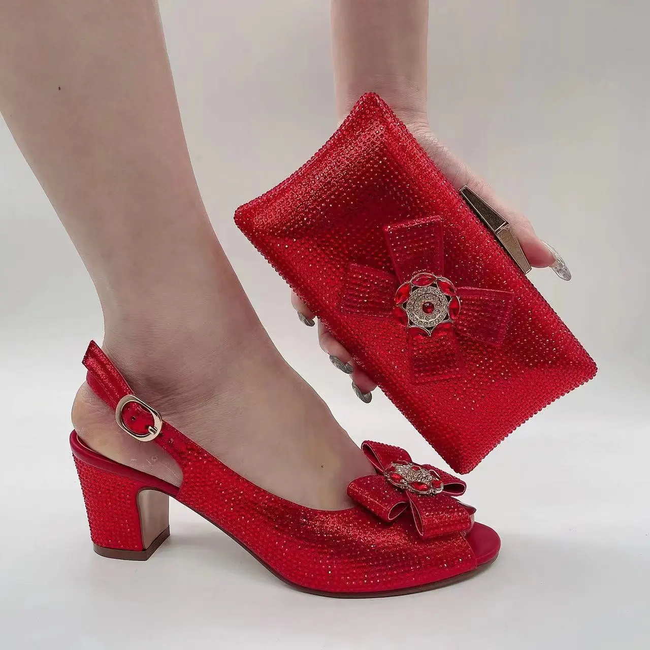 Summer Italian Design Hot Selling and Lastest Luxury Crystal Style Elegant Ladies Shoes and Bag Set in Blue Color for Party