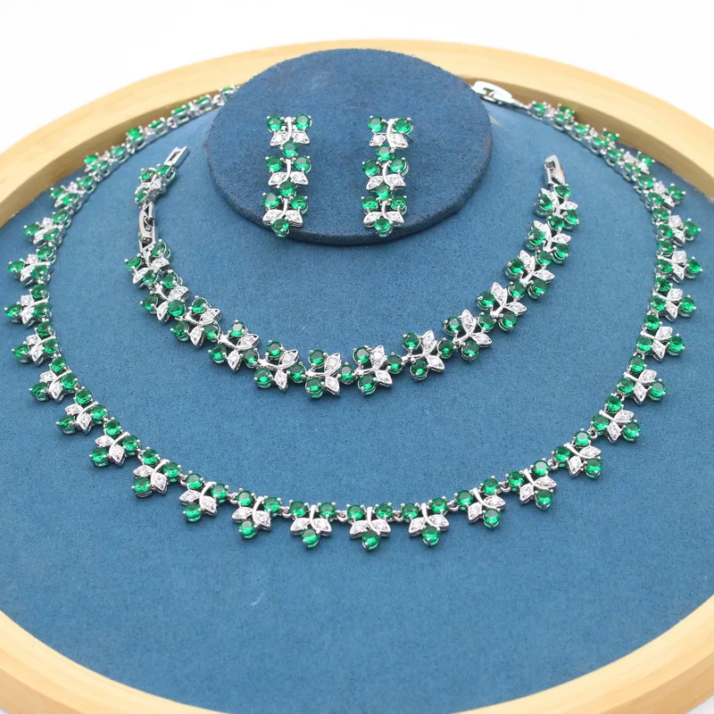

Комплект из колье, серёг и браслета, из серебра 925 пробы