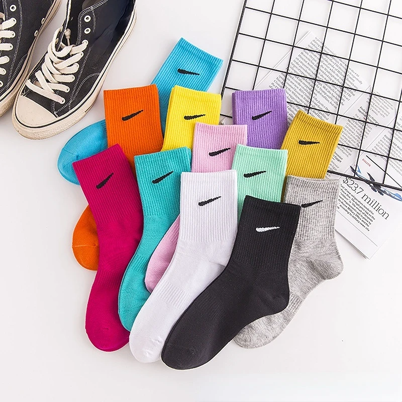 

Fashionable Socks Cotton Sports Breathable Knitted Ribbed Socks Solid Color 9 Kinds of 4 Seasons Men's and Women's Socks