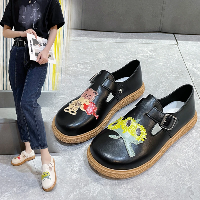 

Flat Shoes Women's Moccasins 2022 Trend for Fashion Sneakers Casual Spring Cute Comfortable Woman Elegant Barefoot Luxury Summer