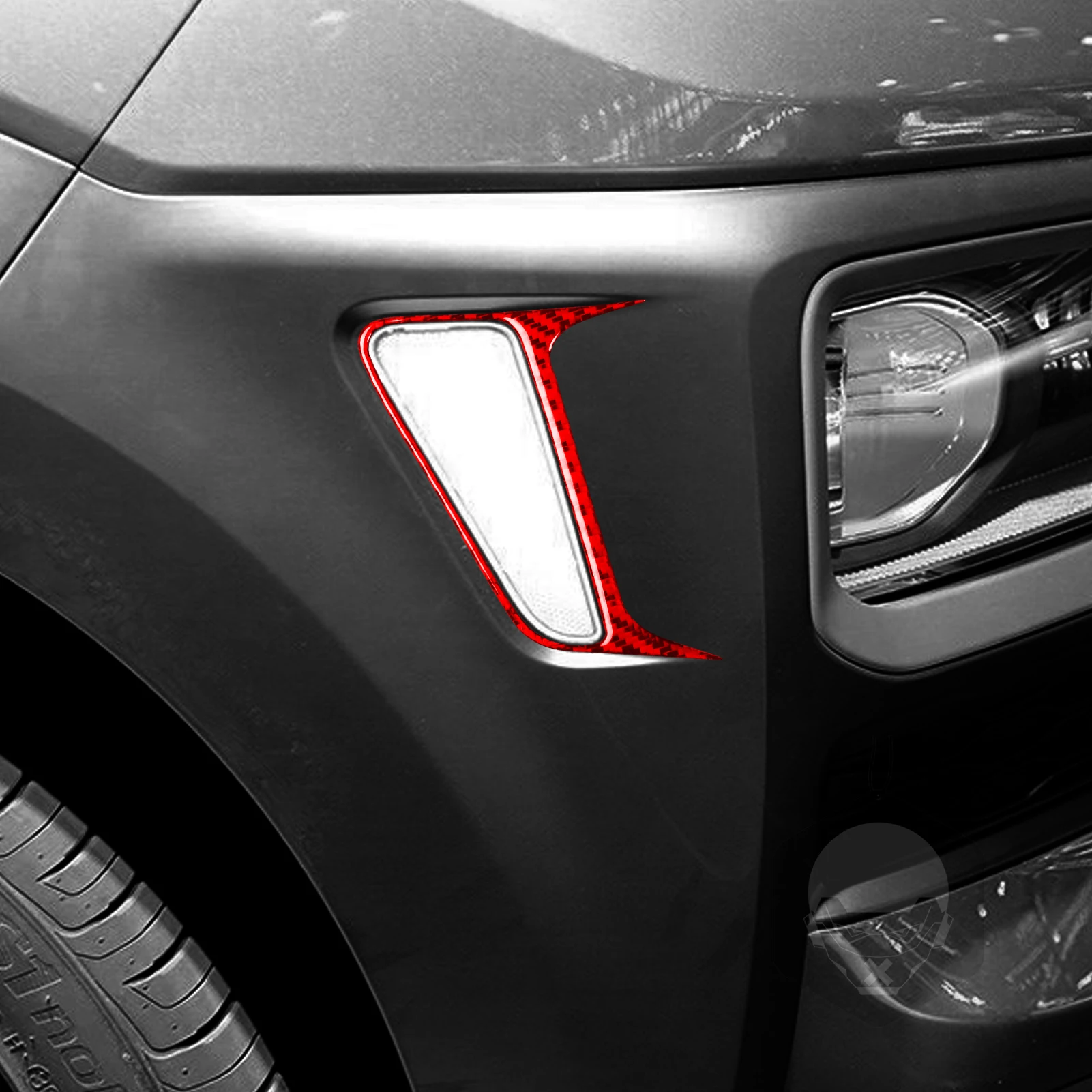 Фото Декоративные наклейки для внутреннего оформления автомобиля Hyundai Kona 2018-2023: красная рамка бокового светового фонаря из настоящего мягкого карбона №4