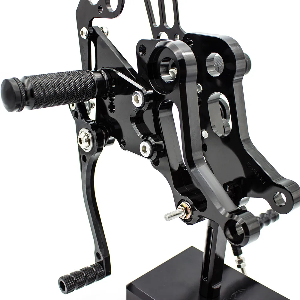 Фото Регулируемые задние подножки Moto Reversed GP Shifter для мотоциклов Ducati Monster S2R S4R S4RS 2003-2008 №4