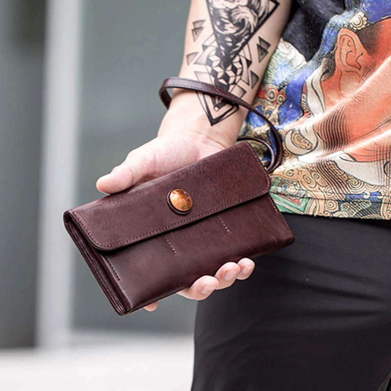 

Оригинальный кожаный кошелек AETOO ручной работы в стиле ретро для Мужчин Длинная кожаная пряжка нейтральный японский простой стиль ручной бумажник женский t