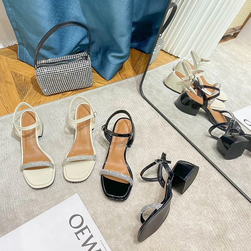 

Ladies High Heels Sandals 2022 Luxury Rhinestones Women Pumps Summer Casual Outside Peep Toe Fashion Shoes For Female Slides
