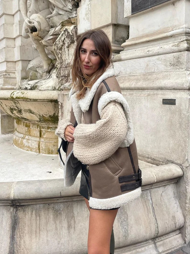 Рисунок 6 - Женский винтажный жилет из овечьей шерсти