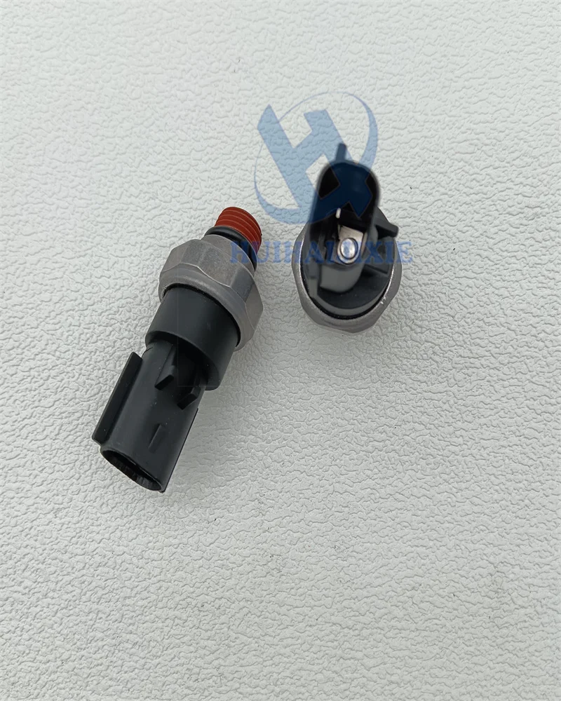 Фото Высококачественный электрический датчик давления (датчик-выключатель) для экскаваторов Komatsu PC200-8, PC300-8, номер детали 6744-81-4010 №4