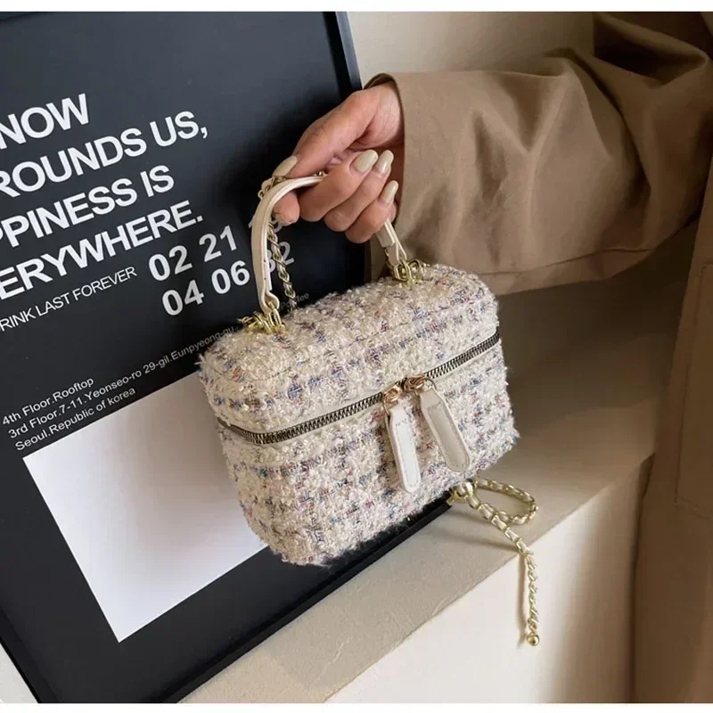 Легкая женская сумка-коробка элегантная изысканная цепочка сумка через плечо с