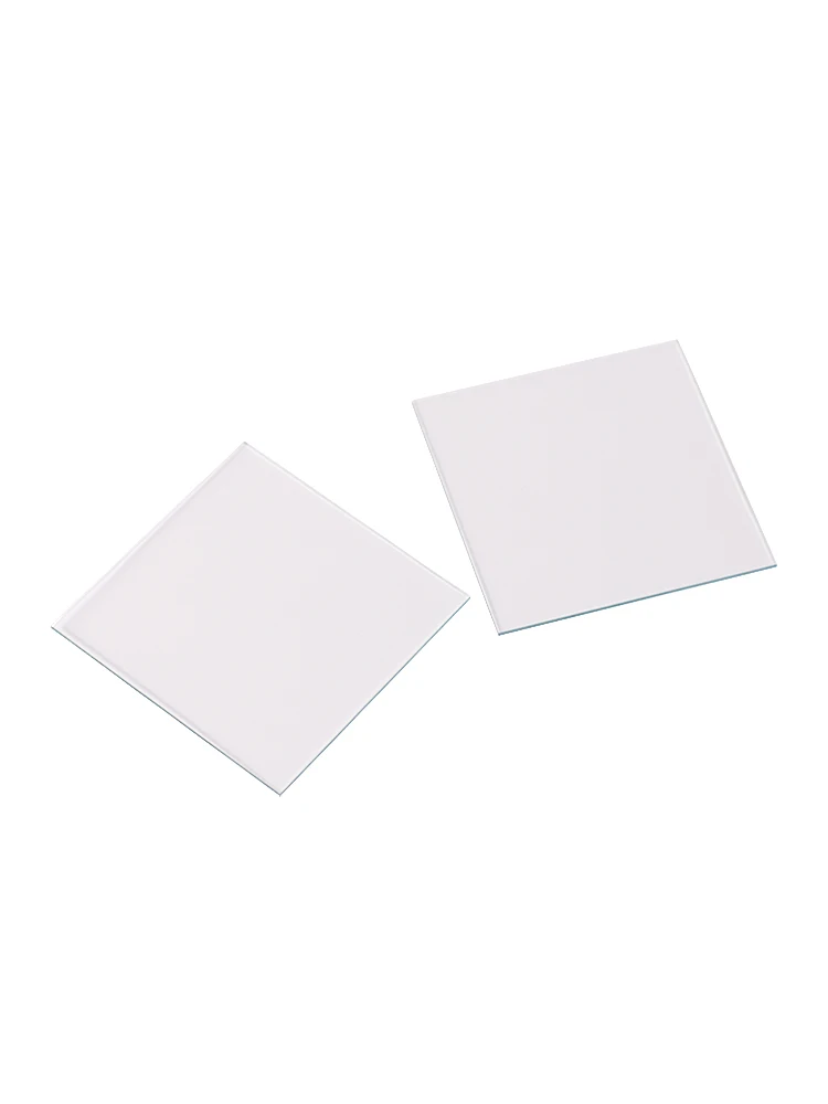 

Проводящее стекло FTO 15х15х1,1мм 10-15 Ом