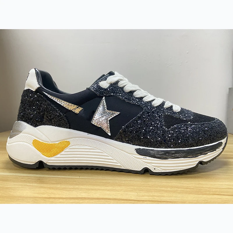 

Four Seasons New First Layer Cowhide Retro Distressed Couples Sports Casual Shoes Wear-resistant Fashion Women Shoes ST172