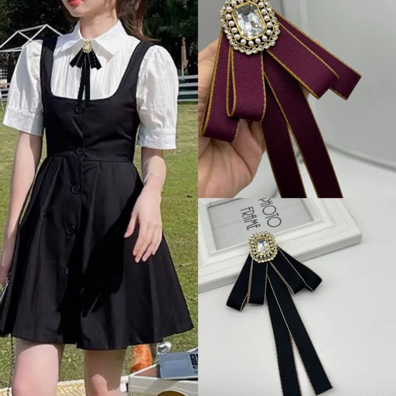 

Women's Bowtie Brooch Pearl Rhinestone Pins Ribbon New Fashion Korean College Style Uniform Shirts Collars Flower Gift for Women