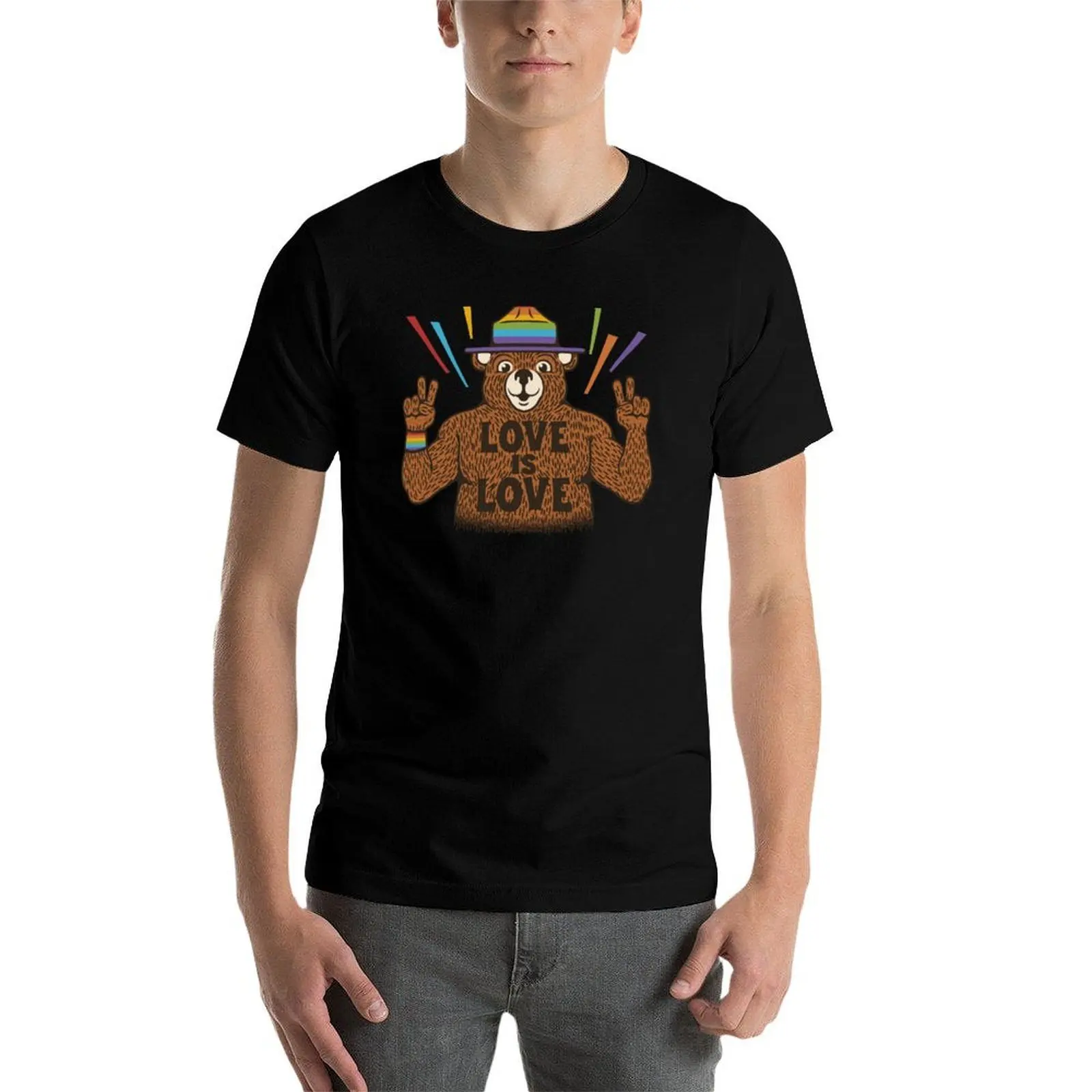 Фото Футболка Love is Love Bear Pride Flag от Tobe Fonseca, дышащая футболка для фитнеса и тренировок №3