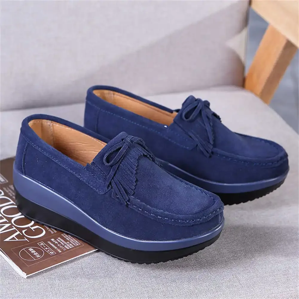 Осенние мокасины женские кроссовки высокого качества на плоской подошве красные