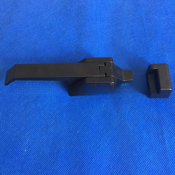 Дверная пряжка FI240 135010835 CUT20P