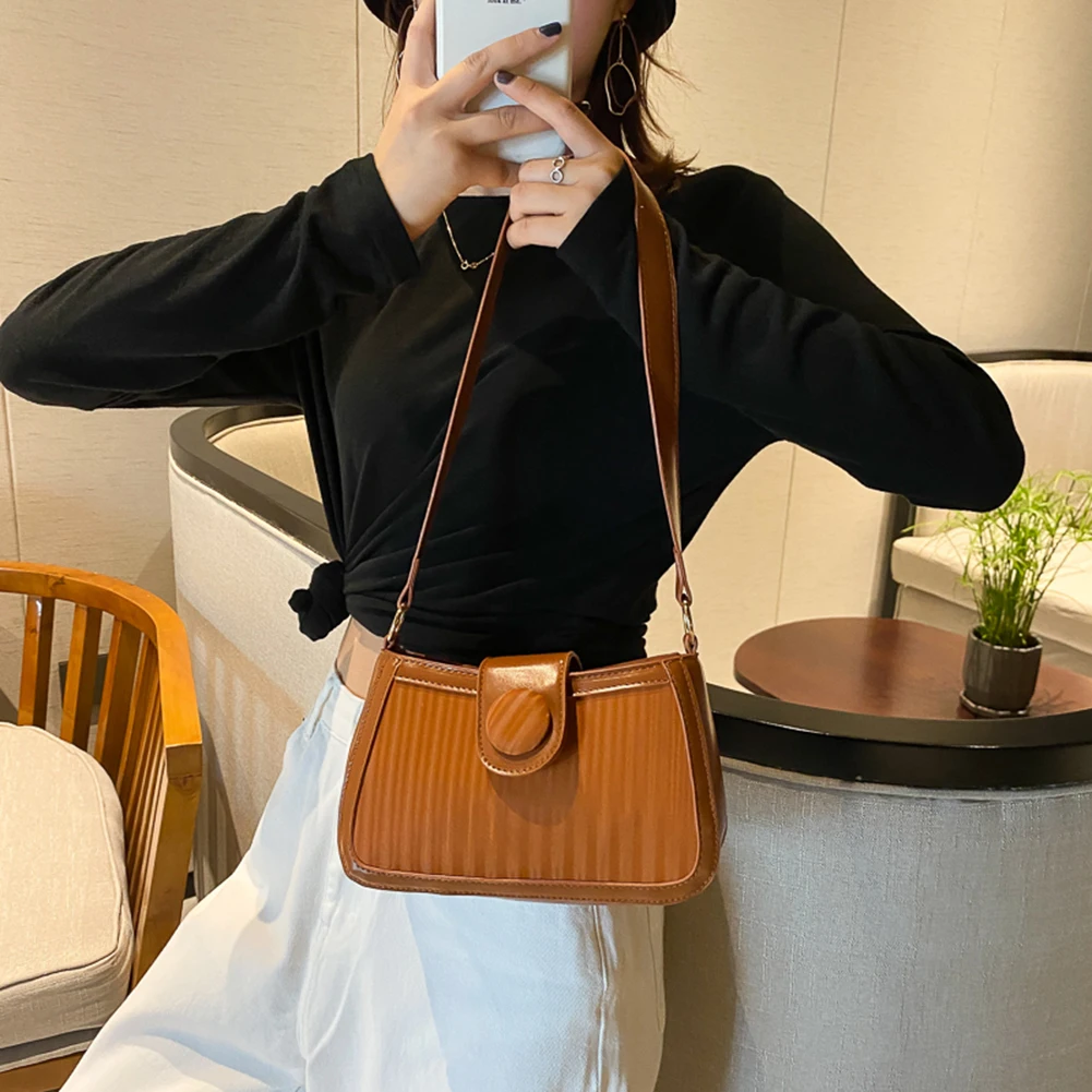 

Fashion Women Handbag Female PU Retro Leather Round Buckle Shoulder Shopping Bag Popular Simple Female Daily Bag