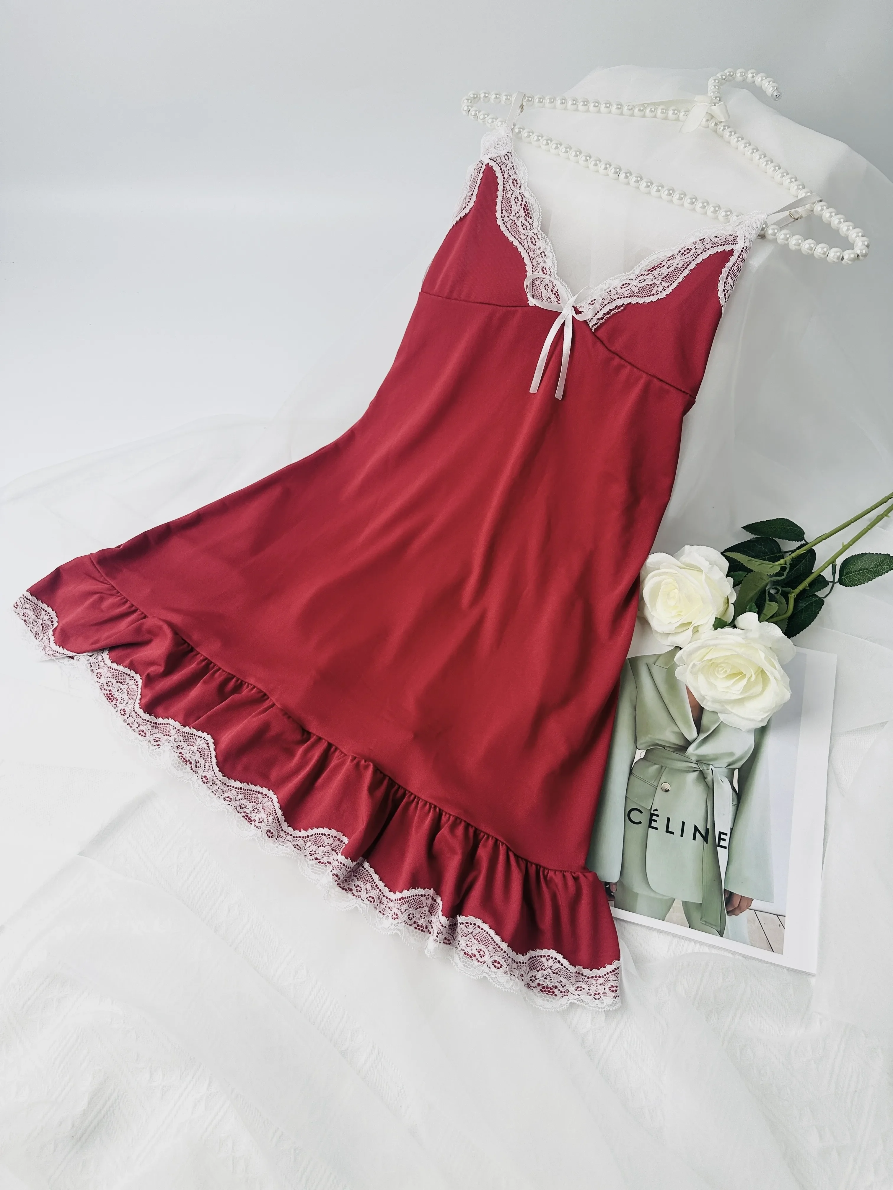 Местный склад кружевная ночная рубашка с глубоким V-образным вырезом женские