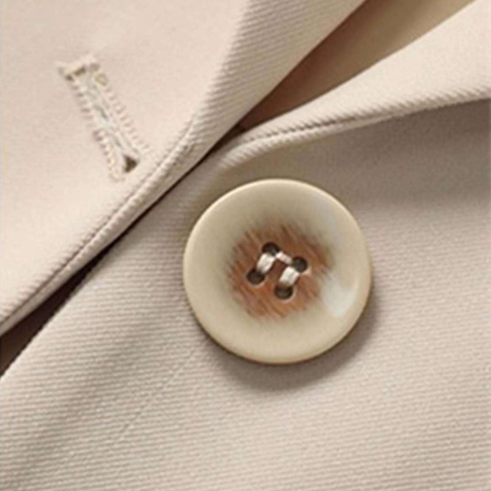 Женский новый жилет 2024 модный блейзер без рукавов в полоску на одной пуговице