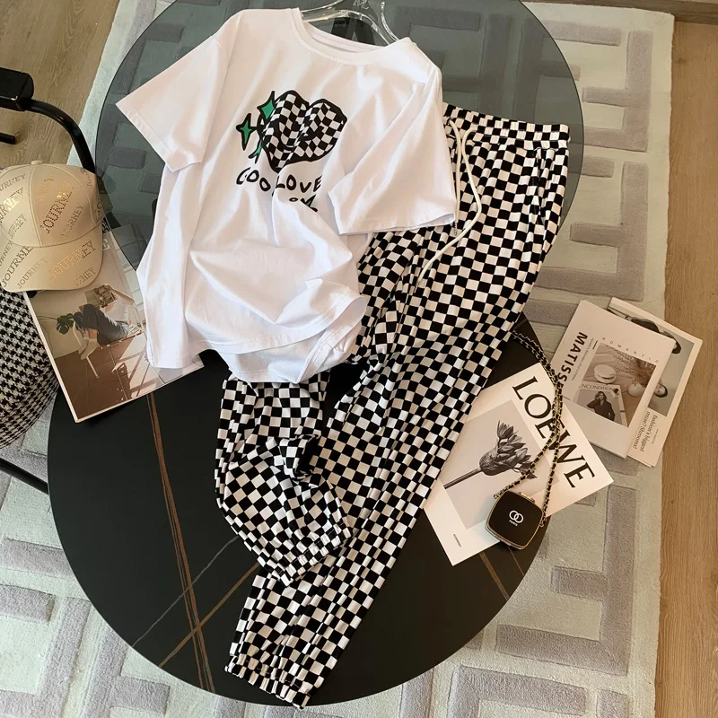

New Casual Sports Two Piece Sets Womens Outifits Summer Loose Short Sleeve T-Shirt Top + Plaid Pants Women Tracksuit Streetwear