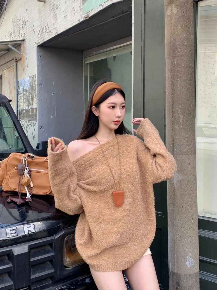 Французский сексуальный косой воротник с открытыми плечами и длинными рукавами