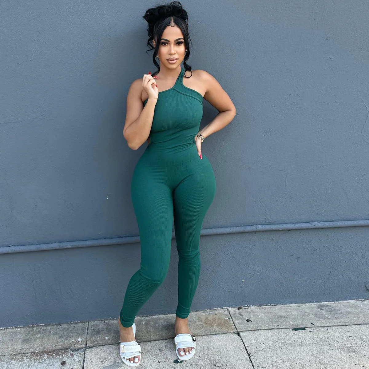 

Женские комбинезоны на одно плечо, летние комбинезоны на бретельках без рукавов, женские повседневные спортивные облегающие брюки, 2022